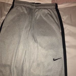 Nike Thermal Sweatpants